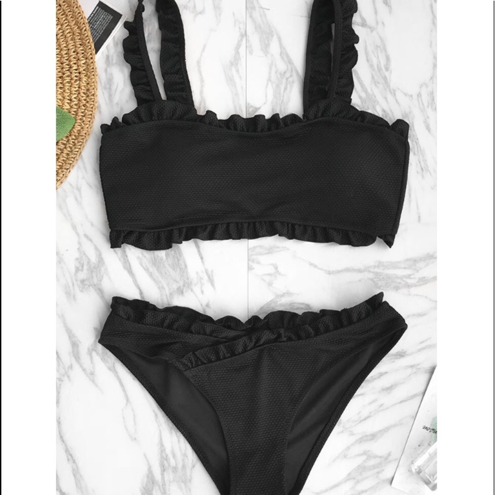 CUPSHE BIKINI NWT